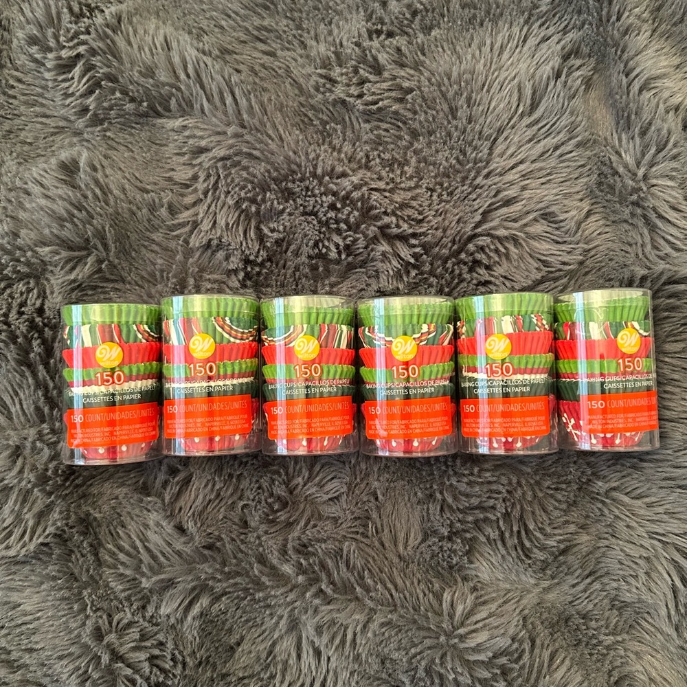 Wilton Mini Baking Cups 6 pack